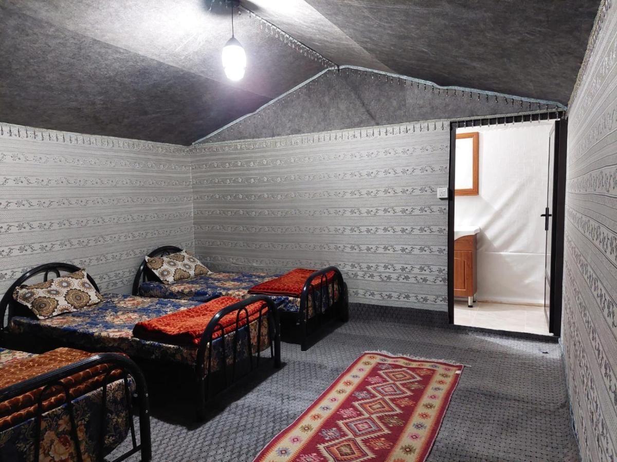 Wadi Rum Oryx Hostel & Tours Extérieur photo