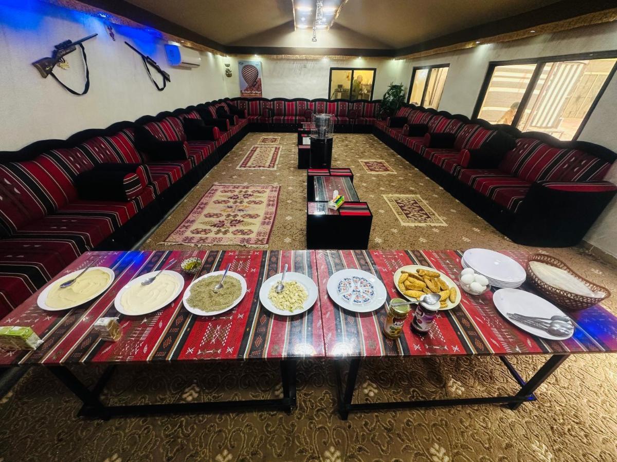 Wadi Rum Oryx Hostel & Tours Extérieur photo