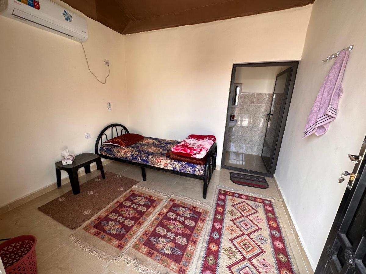 Wadi Rum Oryx Hostel & Tours Extérieur photo