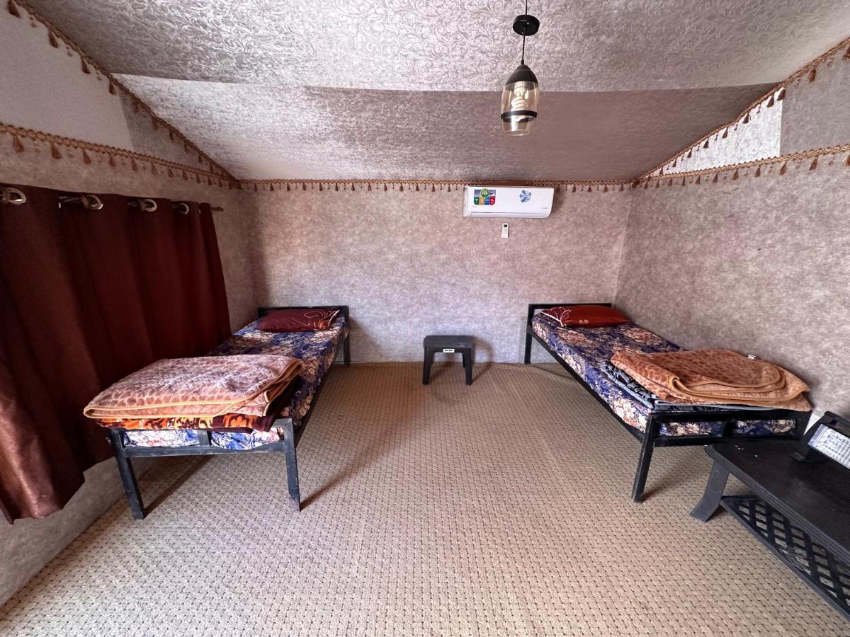 Wadi Rum Oryx Hostel & Tours Extérieur photo